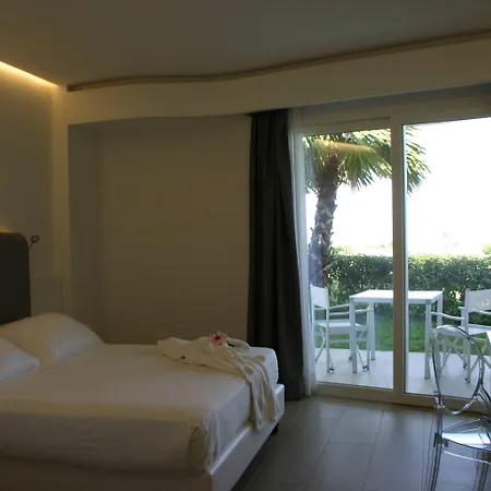 Infinity Tropea Resort