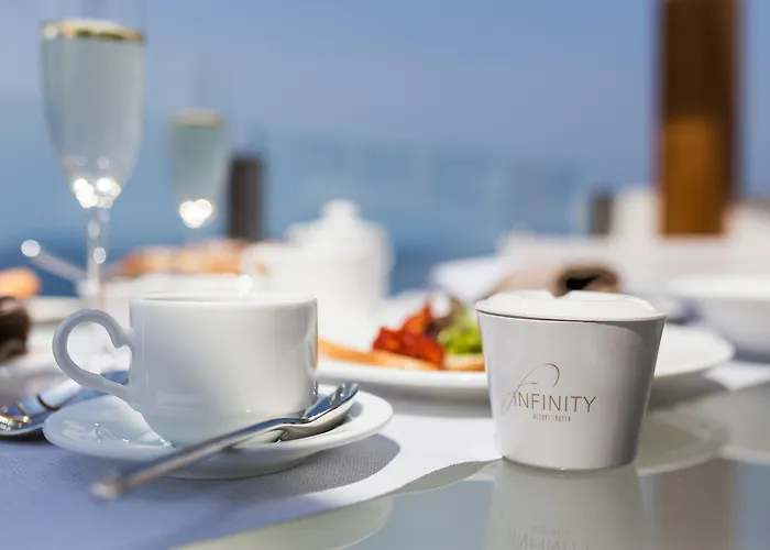 Infinity Tropea אתר נופש 4*