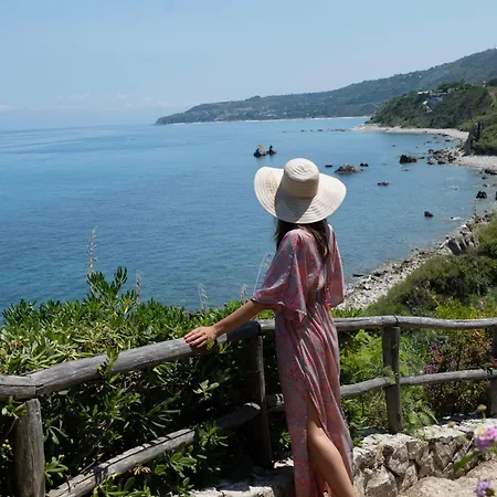 Rezort Infinity Tropea