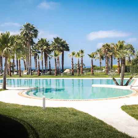 Infinity Tropea אתר נופש 4*