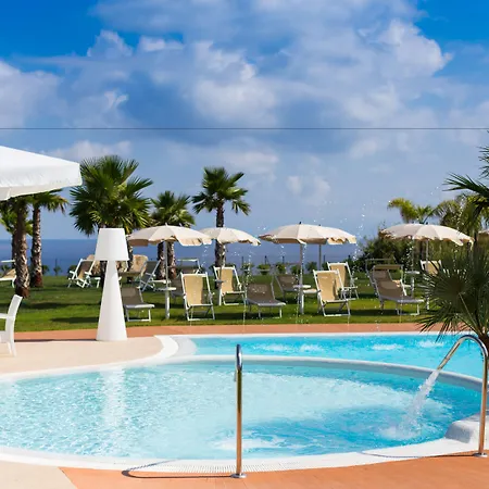 אתר נופש Infinity Tropea