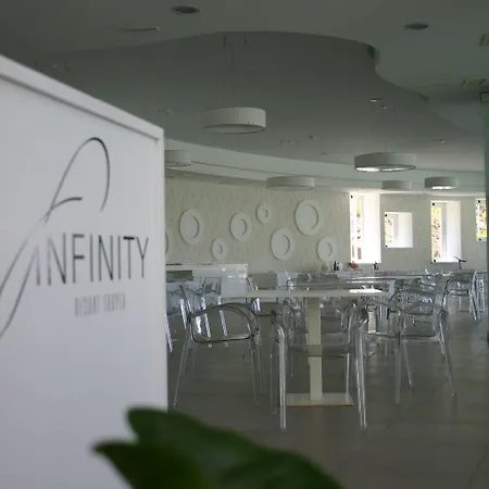 Rezort Infinity Tropea Parghelia