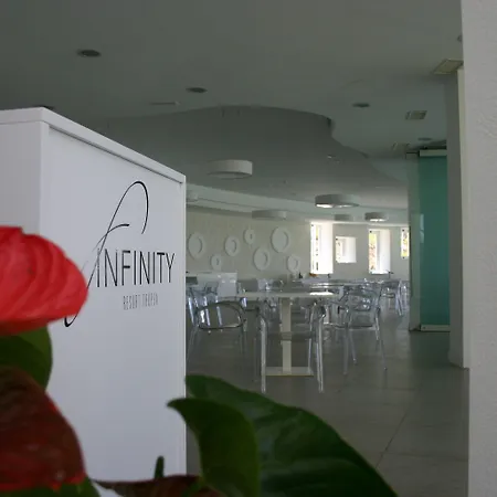 Infinity Tropea