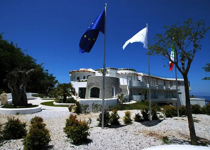 Resort Infinity Tropea 4*